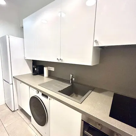Appartcity Champs Elysee Apartament *